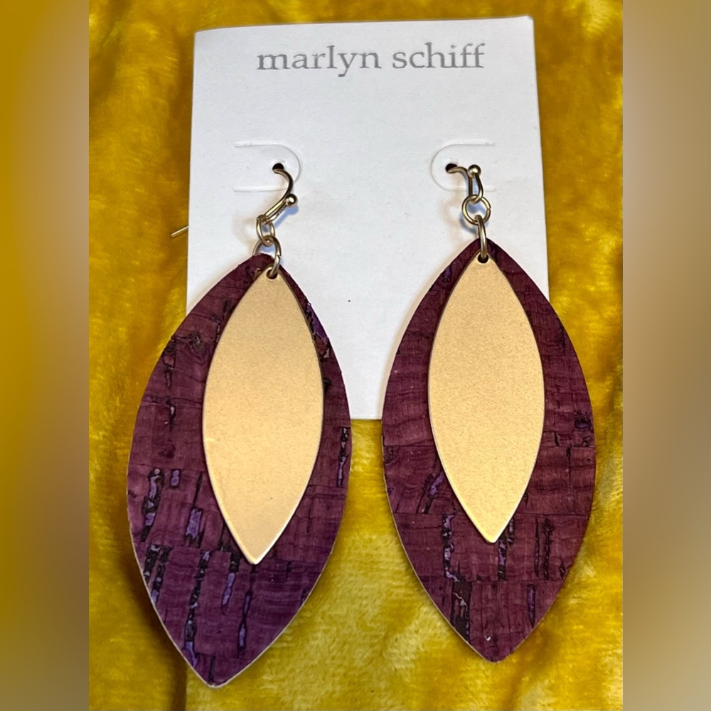 $55 Marlyn Schiff Burgundy & Gold Tone Leaf Earrings
